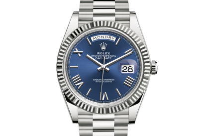 replica Rolex Day-Date 40 Oyster 40 mm witgoud Heldere blauwe wijzerplaat M228239-0007